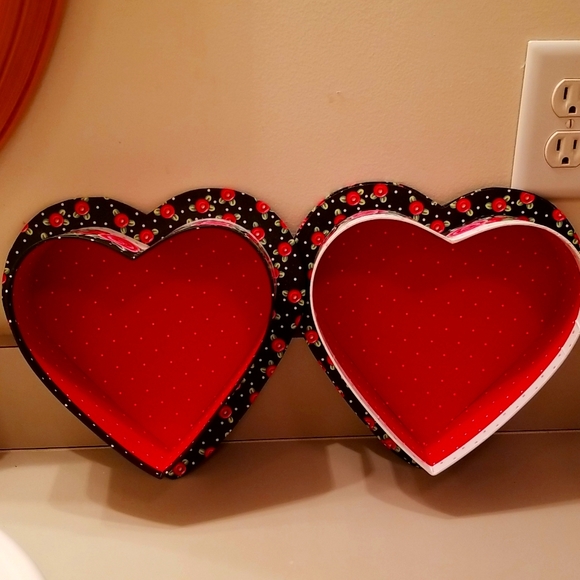 ♥️♥️ HEART SHAPED BOX♥️♥️ - Picture 2 of 4